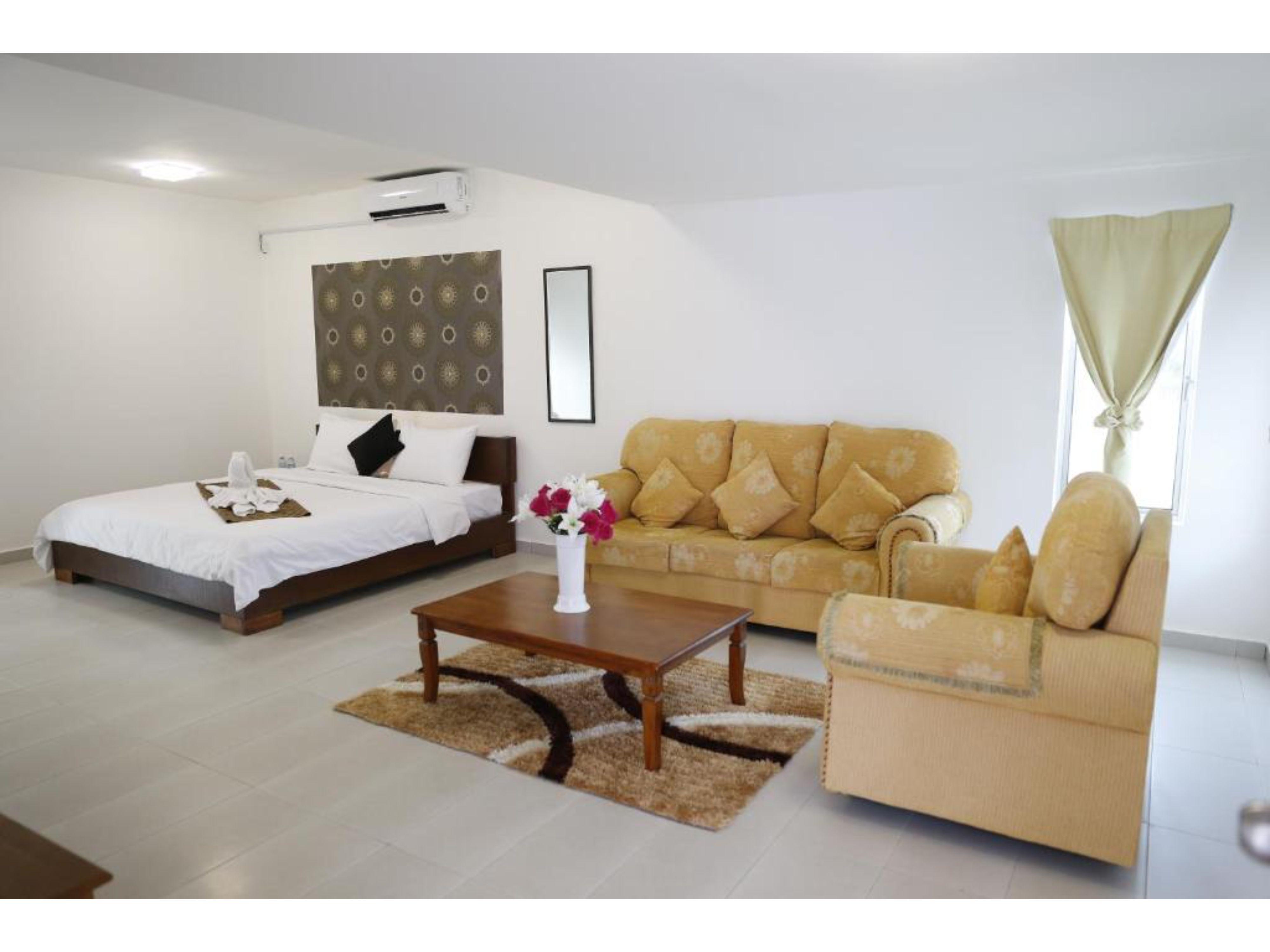 Studio de 5500 m² en avec 1 salle de bains privée à Beserah Kampung Sungai Karang Extérieur photo